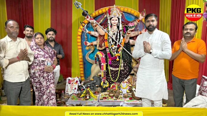 सभापति प्रणव शर्मा ने पाटन जनपद क्षेत्र के दुर्गा पंडालों में माता के दर्शन कर क्षेत्रवासियों के सुख-समृद्धि की कामना की